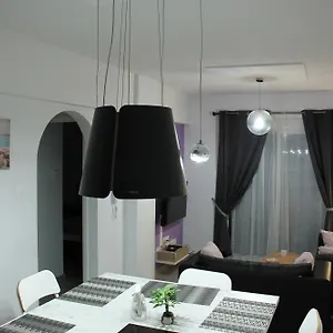  Apartament Beautiful Near In Larnaca Cypr